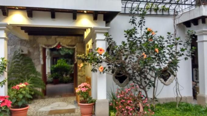 Hotel Y Jardines Casa Buho アンティグア・グアテマラ エクステリア 写真